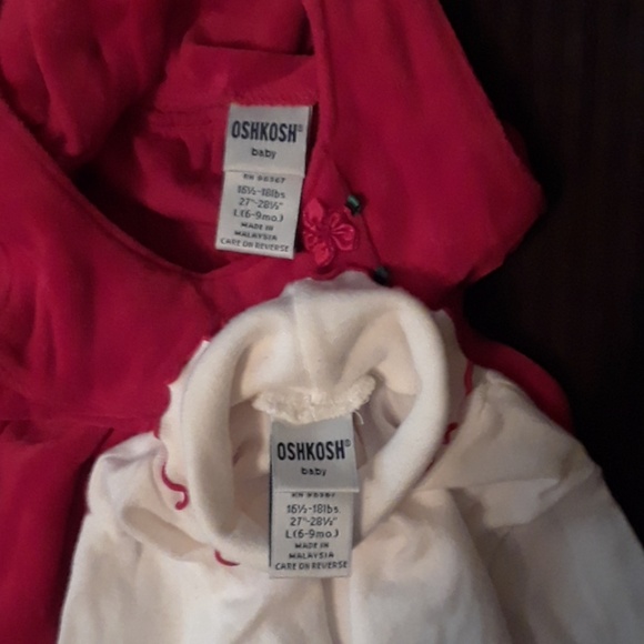 Oshkosh Baby LG 6-9 Mons. 2-piece Holiday Romper - Picture 8 of 8